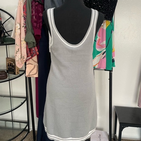 🎾👟 NWNT Nirovien Tennis Dress with Shorts - Perfect for Active Women Medium - Picture 3 of 3